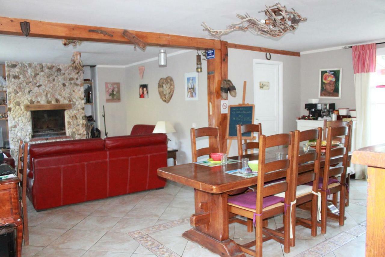 Belle Maison De Montagne Casteil Екстериор снимка