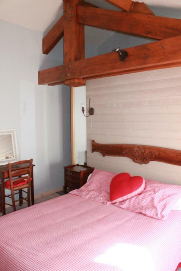Belle Maison De Montagne Casteil Екстериор снимка